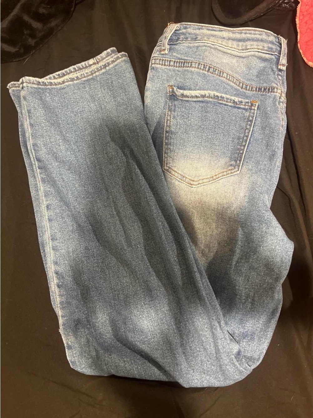 Straight-Leg Women's Denim Jeans in Light Blue Wash